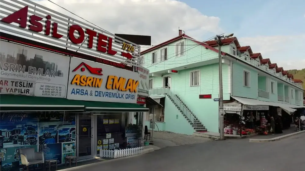 Kuzuluk otel nerede, kaplıca yanı