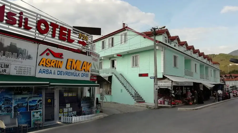 Kuzuluk kaplıca yanı, giriş satılmaz